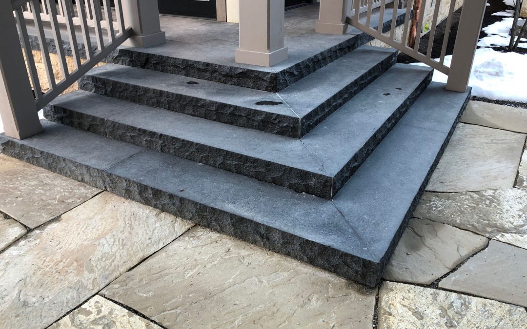 Bristol Black Granite Treads