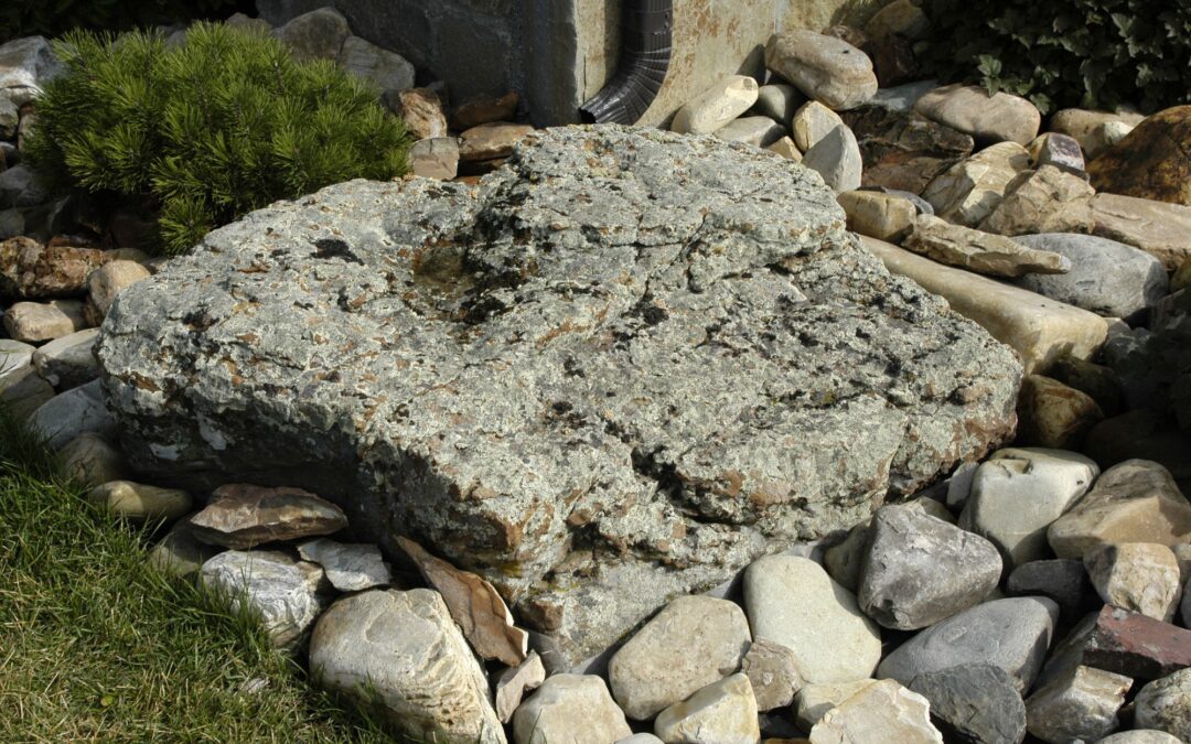 Flatwillow boulders 4033