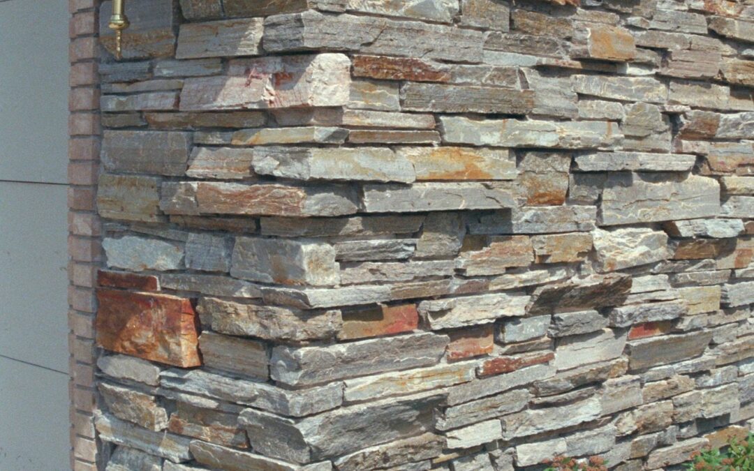 Quartzite Ledge 0003